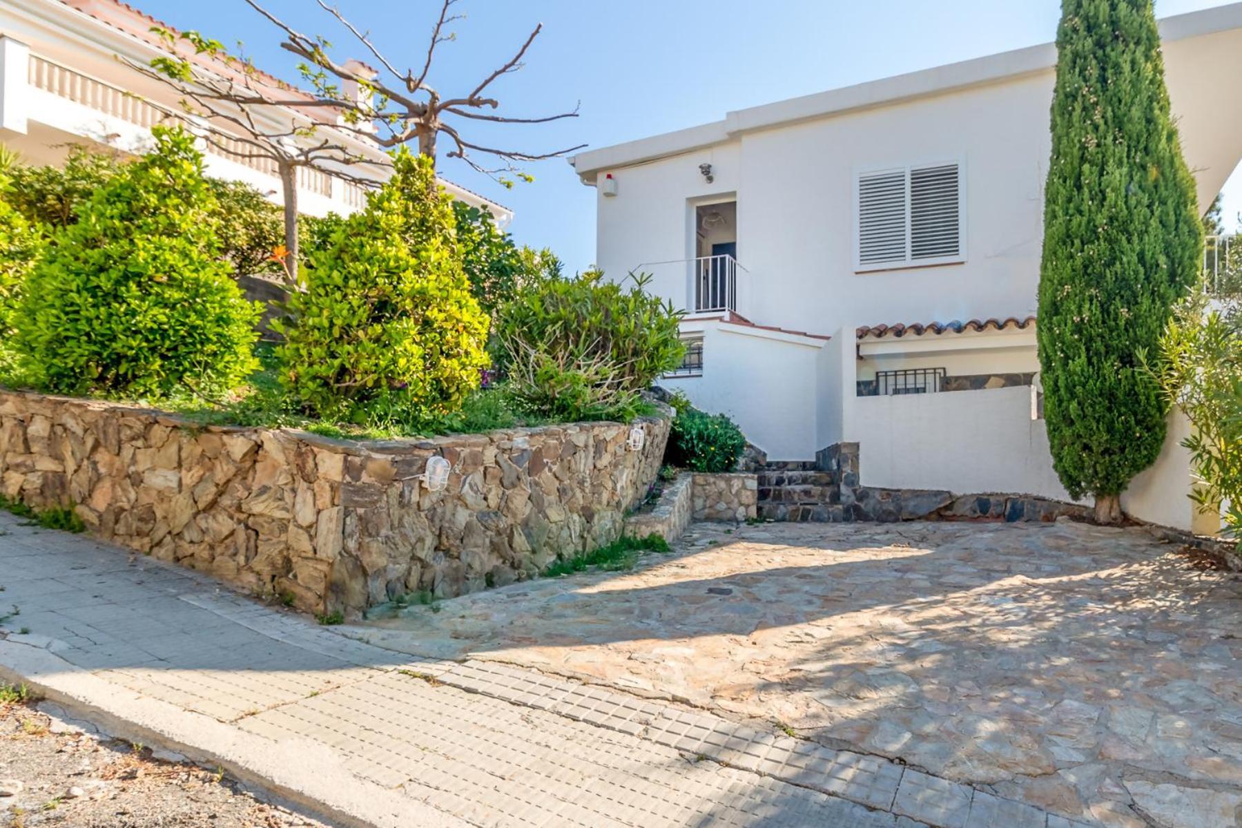 Cap Ras 01 Apartamento Con Terraza Y Vistas Girona Eksteriør billede